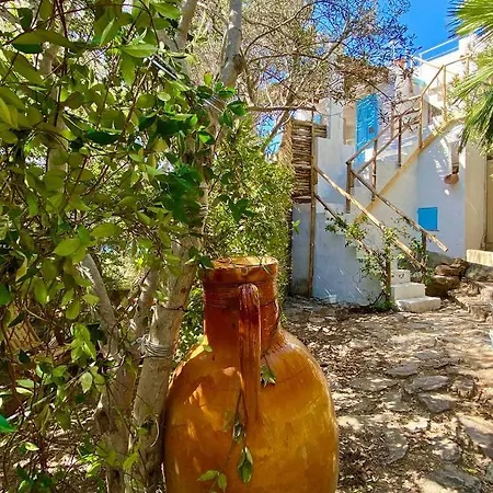 Beachfront House Sardegna Apartment Geremeas