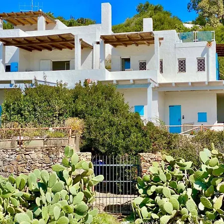 Beachfront House Sardegna Apartment