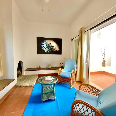 Beachfront House Sardegna Apartment *