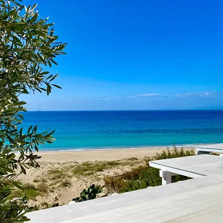 Beachfront House Sardegna Apartment *
