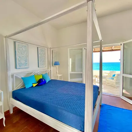 Beachfront House Sardegna *