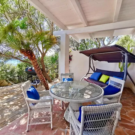 Beachfront House Sardegna Apartment *